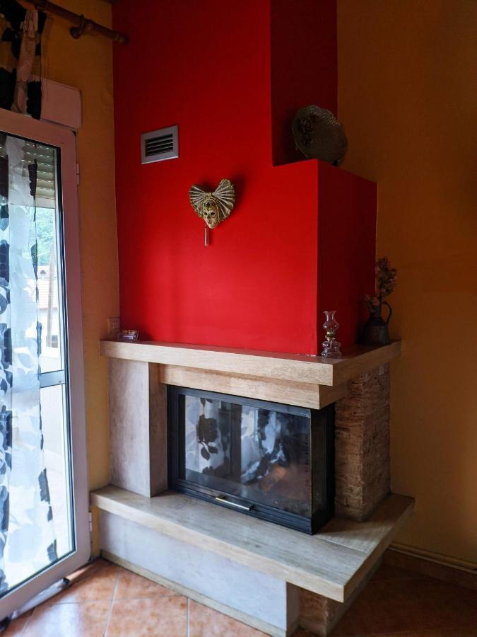 Alexandros Guesthouse Órma Екстериор снимка
