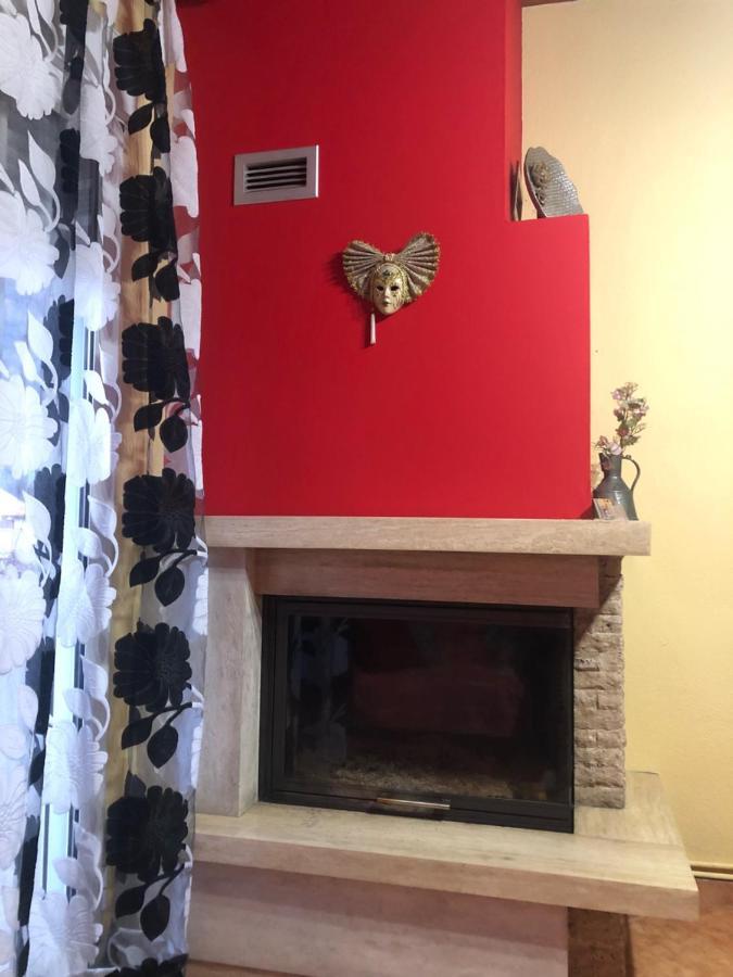 Alexandros Guesthouse Órma Екстериор снимка