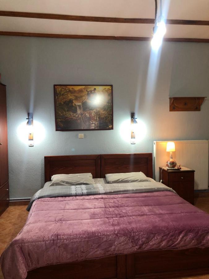 Alexandros Guesthouse Órma Екстериор снимка