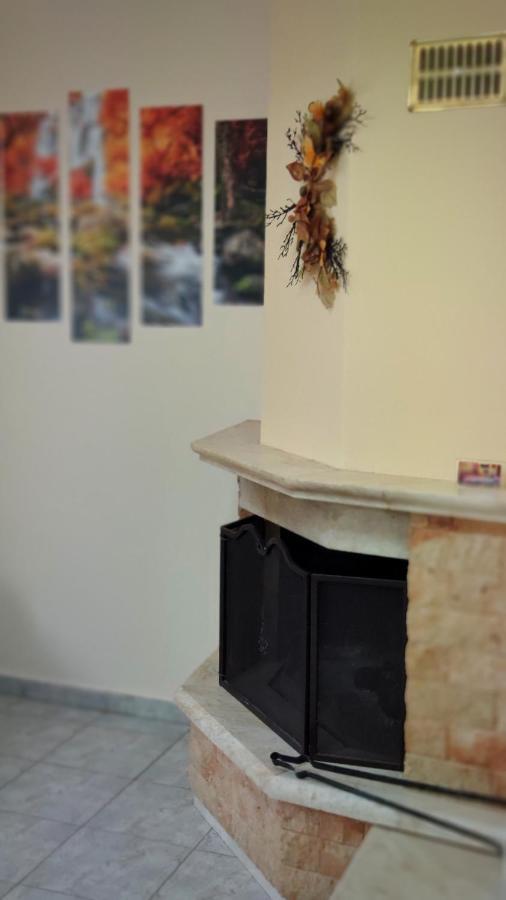 Alexandros Guesthouse Órma Екстериор снимка